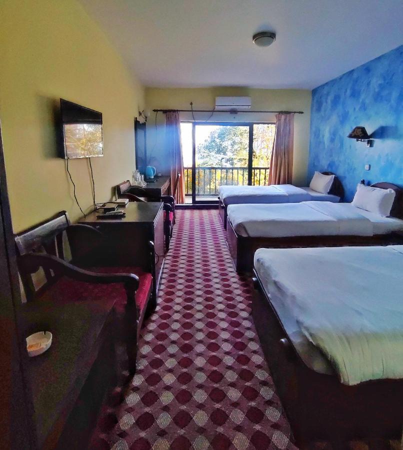 Hotel Chautari Pvt Ltd ナガルコット エクステリア 写真