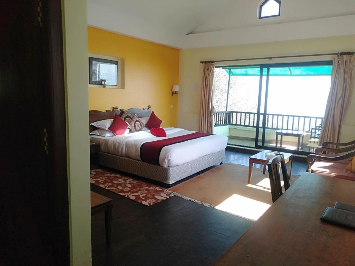 Hotel Chautari Pvt Ltd ナガルコット エクステリア 写真