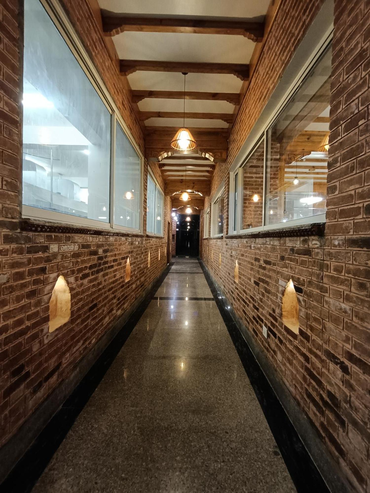 Hotel Chautari Pvt Ltd ナガルコット エクステリア 写真