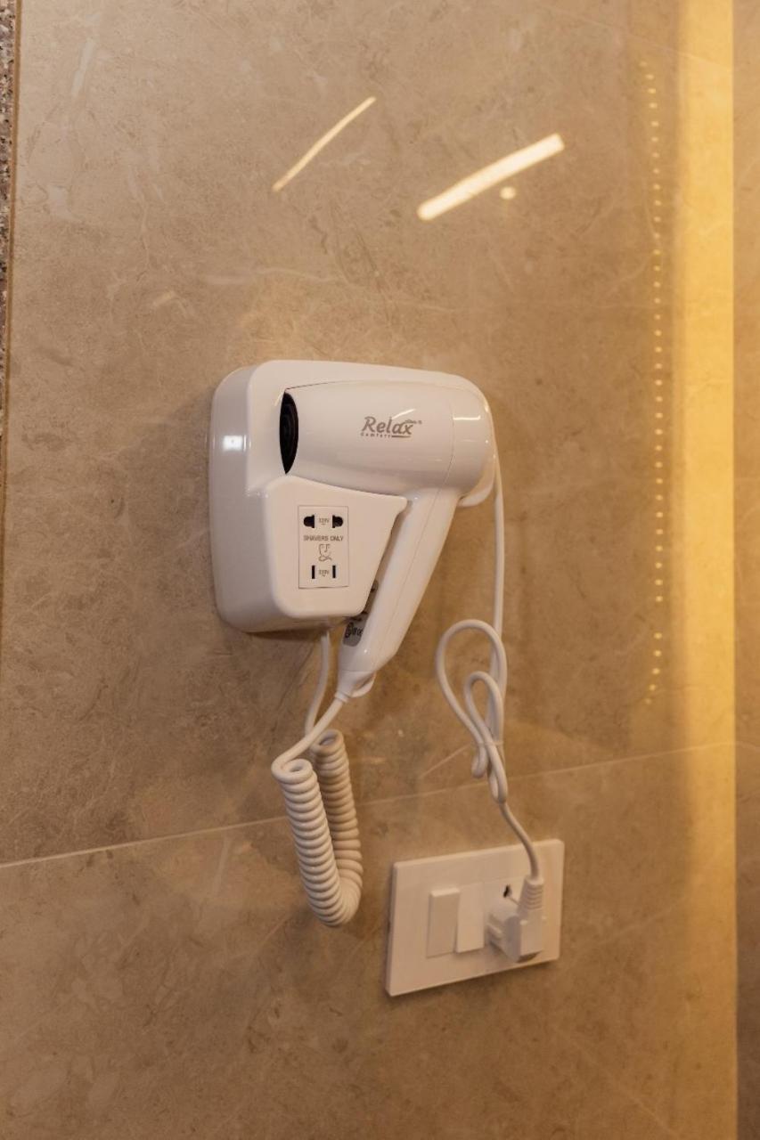 Hotel Chautari Pvt Ltd ナガルコット エクステリア 写真