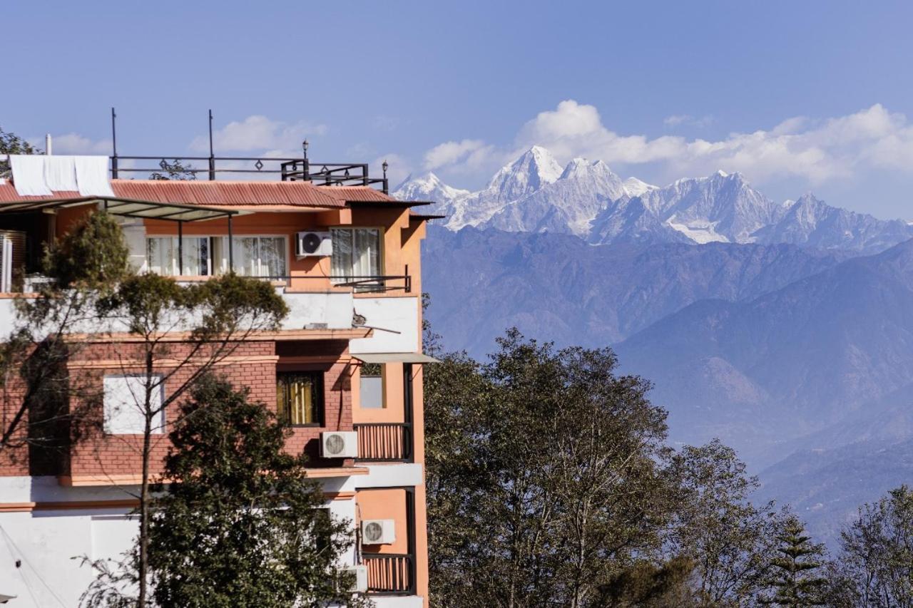 Hotel Chautari Pvt Ltd ナガルコット エクステリア 写真
