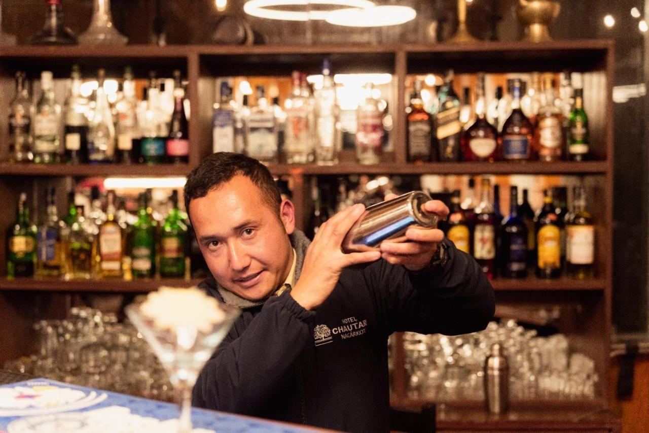 Hotel Chautari Pvt Ltd ナガルコット エクステリア 写真