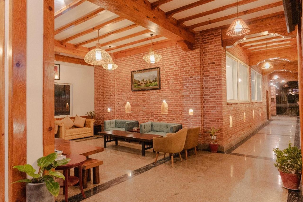 Hotel Chautari Pvt Ltd ナガルコット エクステリア 写真